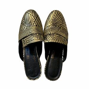 Leather Black and Gold Amuse Society x Matisse Le Bella Loafer Mule